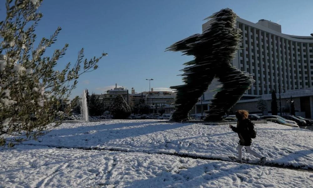 Πώς θα λειτουργήσει την Πέμπτη δημόσιος και ιδιωτικός τομέας